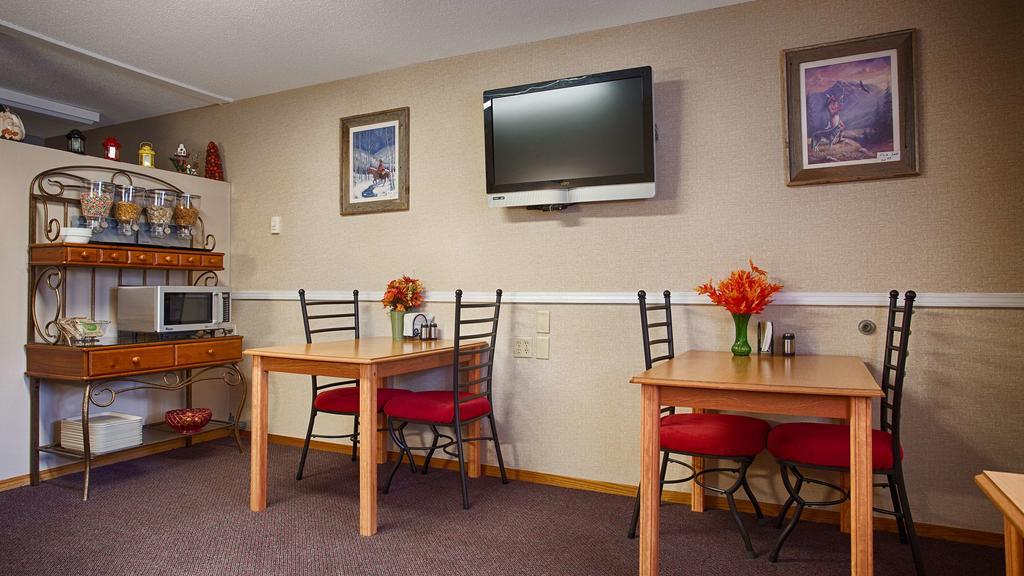 U-Bar Motel Canistota エクステリア 写真